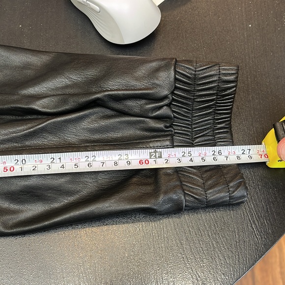 Faux leather joggers. Sz M. Thursdays label. Store in Toronto. - Picture 7 of 7